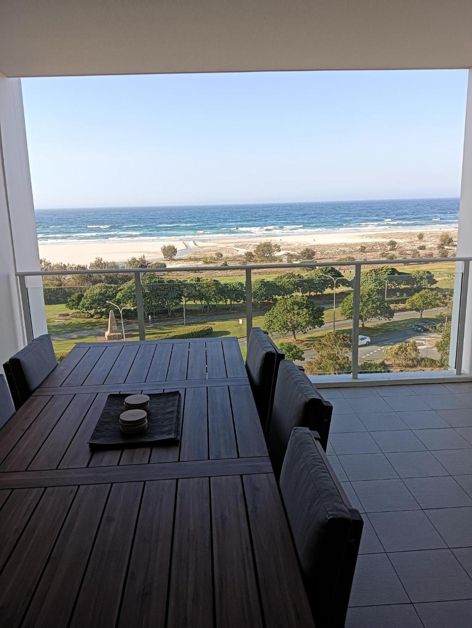 Kirra Surf Apartments Gold Coast Dış mekan fotoğraf